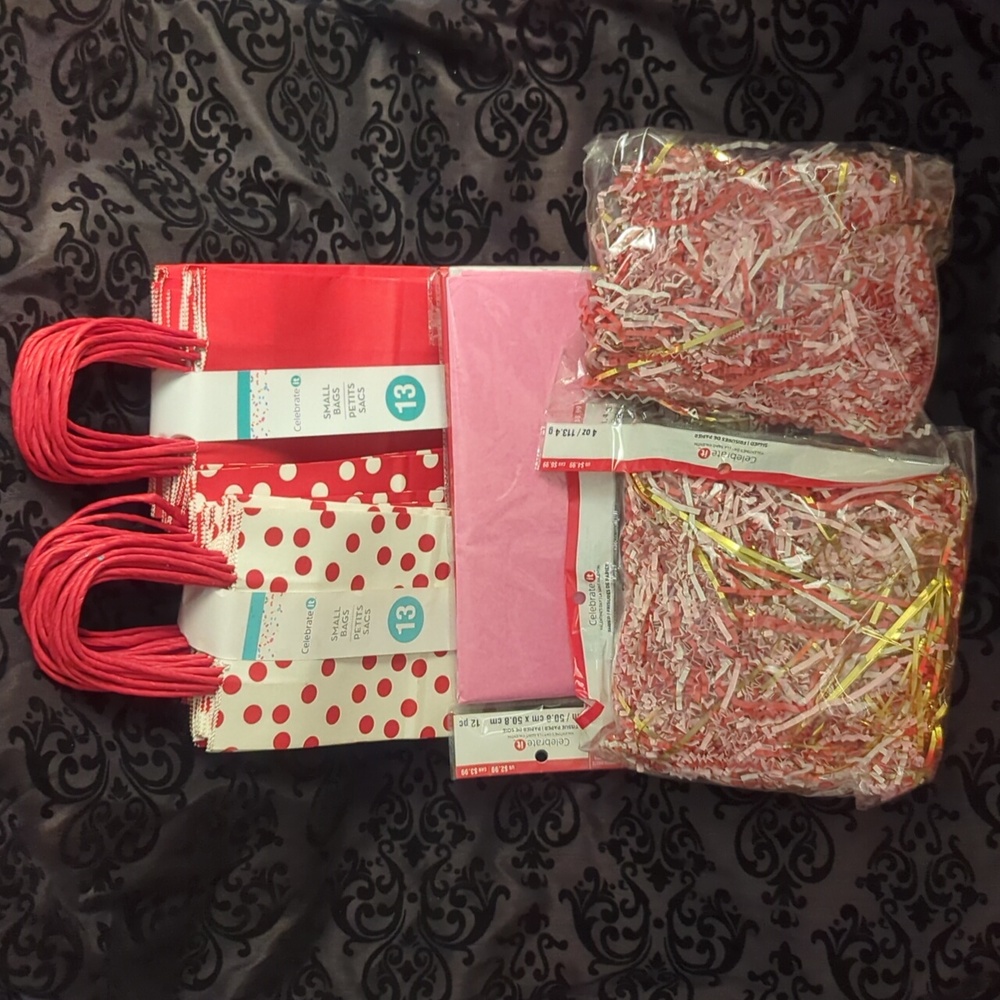 Red & White Gift Bags, Confetti and Tissue Paper - Great for Valentine's gifts!